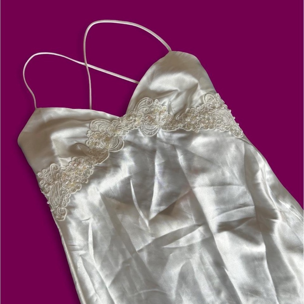 Vintage Y2K Victoria Secret Bridal Nightgown